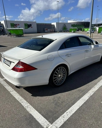 Mercedes-Benz CLS cena 38500 przebieg: 268000, rok produkcji 2004 z Gdynia małe 106